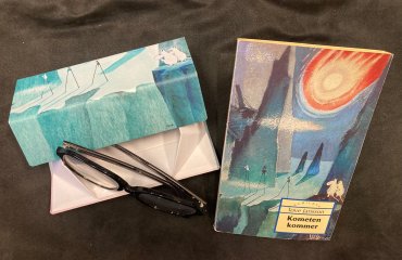 Glas�gonfodral Mumin, Kometen kommer